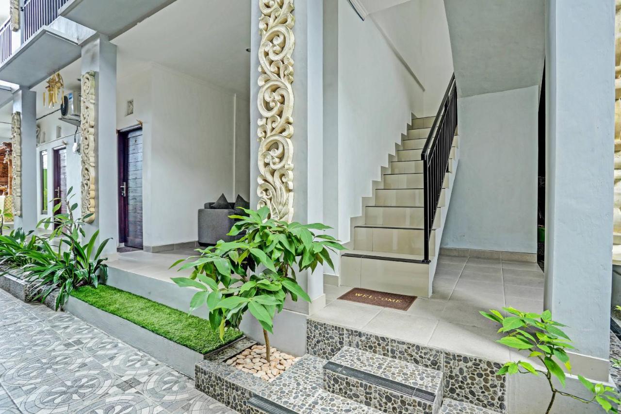 Oyo 91080 Kubu D&D Guesthouse เซมินยัค ภายนอก รูปภาพ